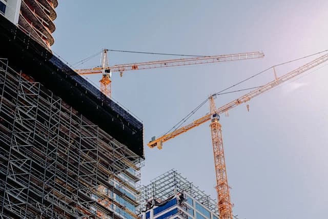 Construcción y Promoción