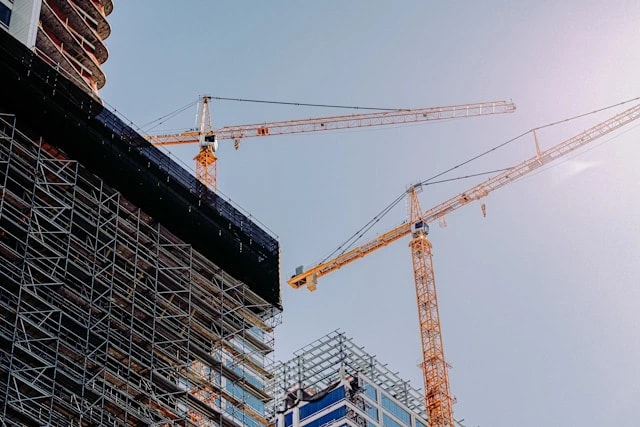 Construcción y Promoción